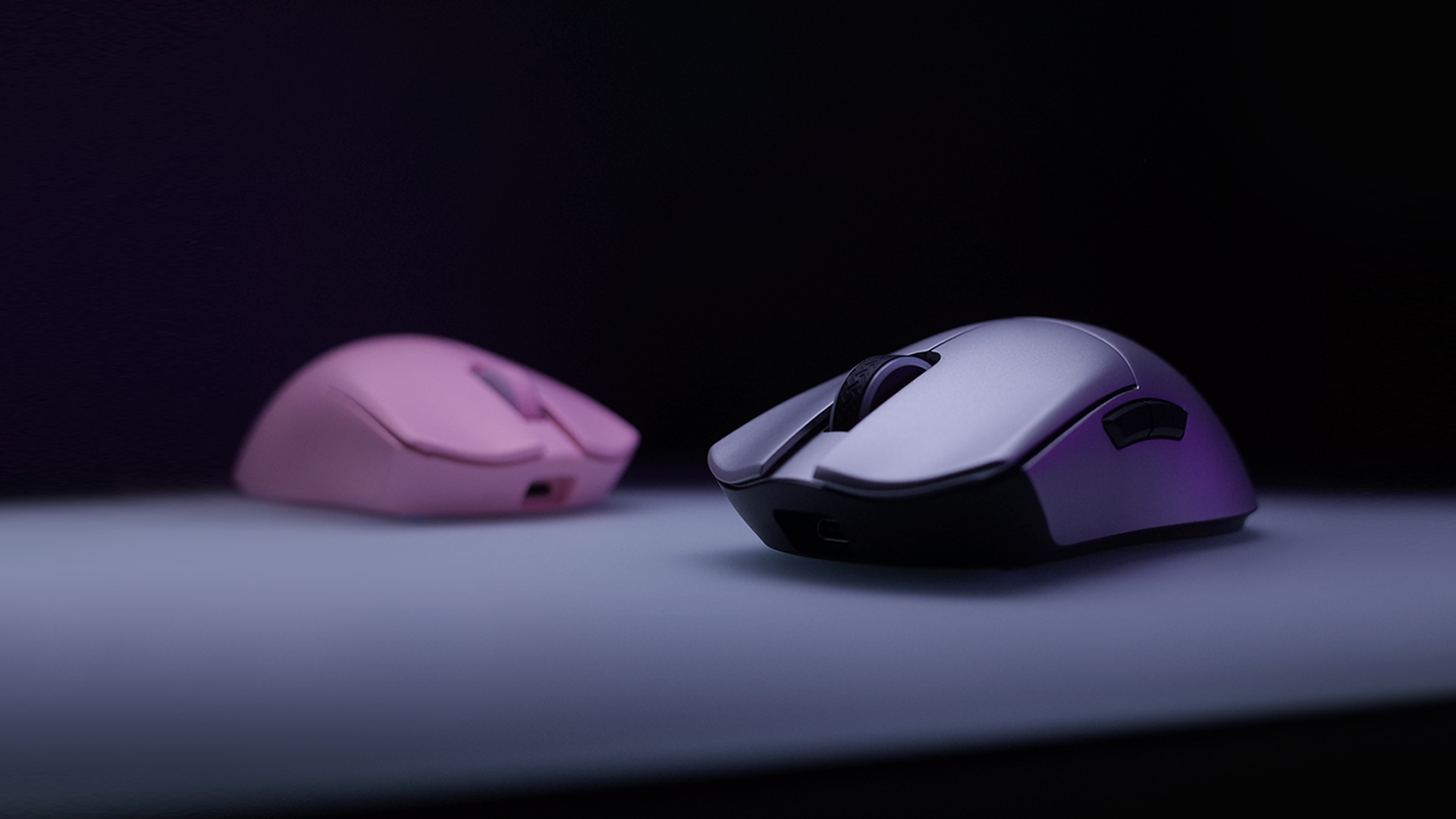 wlmouse huan nekko HUAN Magnesium Wireless Gaming Mouse | WLMOUSE